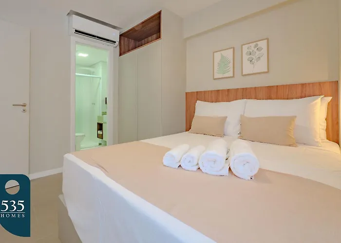Quarto E Sala Na Barra A 550M Do Shopping